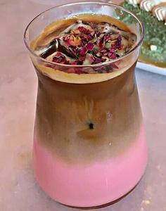 Drivu Iced Rose Latte