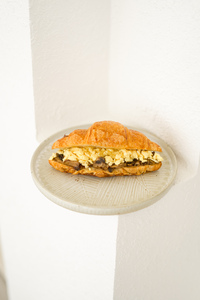 Drivu Egg Croissants With Mushroom