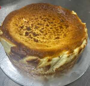 Drivu Family San Sebastian Cheese Cake