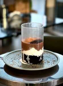 Drivu Pull Up Chocolate Cake