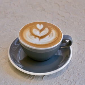 Drivu Hot Saffron Latte