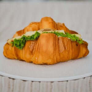 Drivu Halloumi Croissant