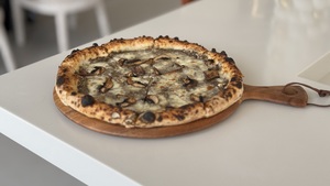 Drivu Truffle Pizza 