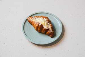 Drivu Cheese Croissant