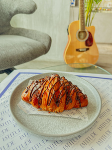 Drivu Chocolate Croissant