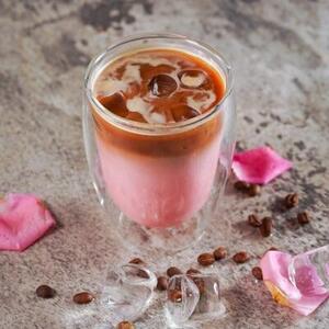 Drivu Iced Rose Latte