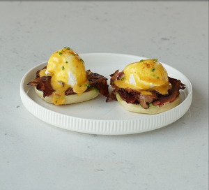 Drivu Eggs Benedict 