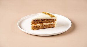 Drivu Pistachio Cake Slice