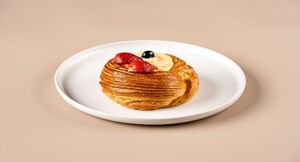 Drivu Croissant Trifle Cake