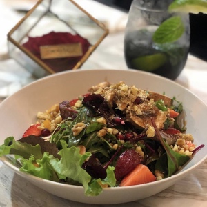 Drivu Rocca Salad سلطة روكا