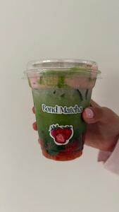 Drivu  Iced Double Strawberry Shortcake Matcha