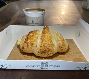 Drivu Cheese Croissant