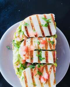 Drivu Avocado & Halloumi Toast