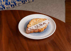 Drivu Almond Croissant