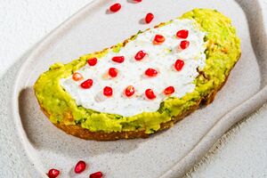 Drivu Avo Labneh Toast