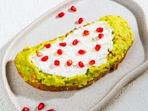 Drivu Avo Labneh Toast