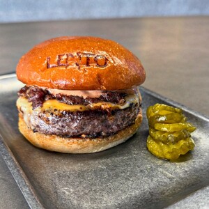 Drivu The Thick Head Burger