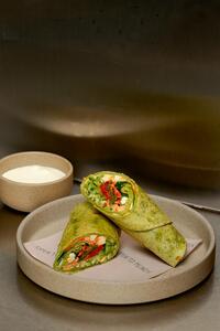 Drivu Mediterranean Hummus & Veggie Wrap