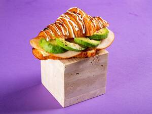 Drivu Turkey Avocado Croissant