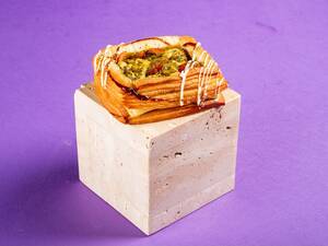 Drivu Danish Croissant Pesto With Tomato