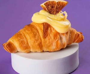 Drivu Custard Croissant