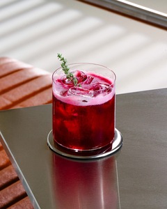 Drivu Blueberry Thyme Soda