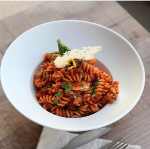 Drivu Fusilli Pomodoro with Chicken