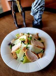 Drivu Chicken Caesar Salad