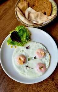 Drivu Sunny Side Up with Toast