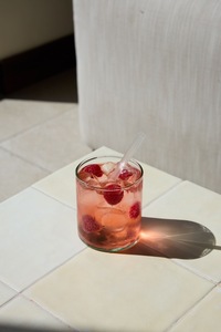 Drivu Sour Cherry Mastiqua Cooler