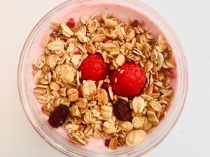 Drivu Raspberry Peanut Butter Oats with Granola