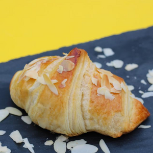 Drivu Almond Croissant 