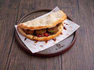 Drivu Ghaza Style Folded Pizza