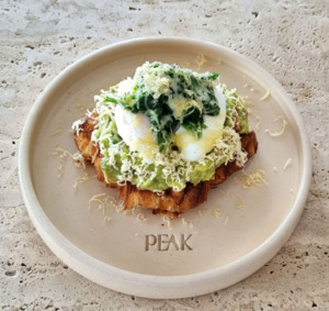 Drivu Peak Croissant