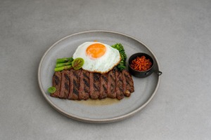 Drivu Steak & Eggs