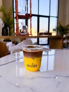 Drivu Iced Talioune Saffron Latte