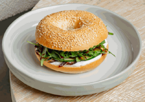 Drivu Labneh Dates Bagel