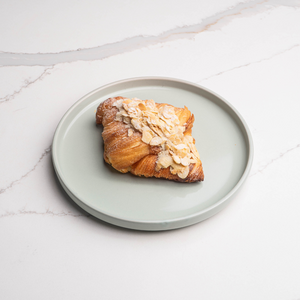 Drivu Almond Croissant 