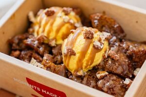 Drivu Saffron Date Pudding Gathering Box