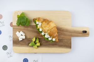 Drivu Eggs Croissant