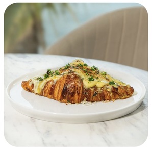Drivu Garlic Cheese Croissant