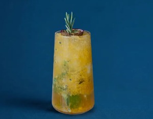 Passion Mojito - Wave Cafe abu-dhabi