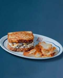 Patty Melt - Wave Cafe abu-dhabi