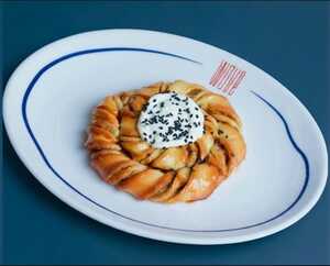 Khameer Babbka - Wave Cafe abu-dhabi