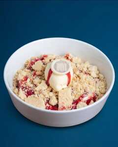 Raspberry Crumble - Wave Cafe abu-dhabi
