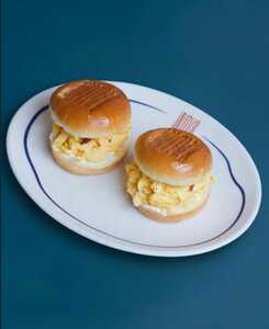 Egg Sliders - Wave Cafe abu-dhabi
