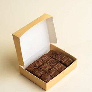Drivu 12 pieces Kinder Brownies