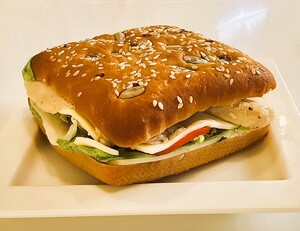 Drivu Chipotle Ranch Chicken Sandwich