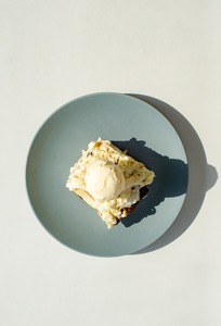 Drivu Coconut Cinnamon Roll 