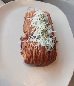Tomato Cheese Pesto - FLI sharjah